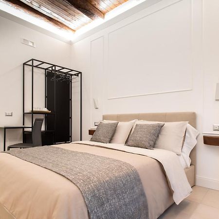 Fagi Rooms In 那不勒斯 外观 照片
